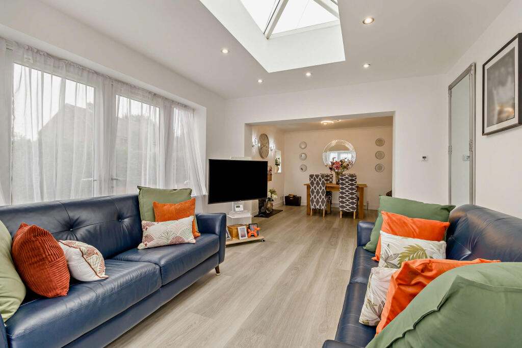 Main image of property: Cleveland Avenue, Knottingley, West Yorkshire