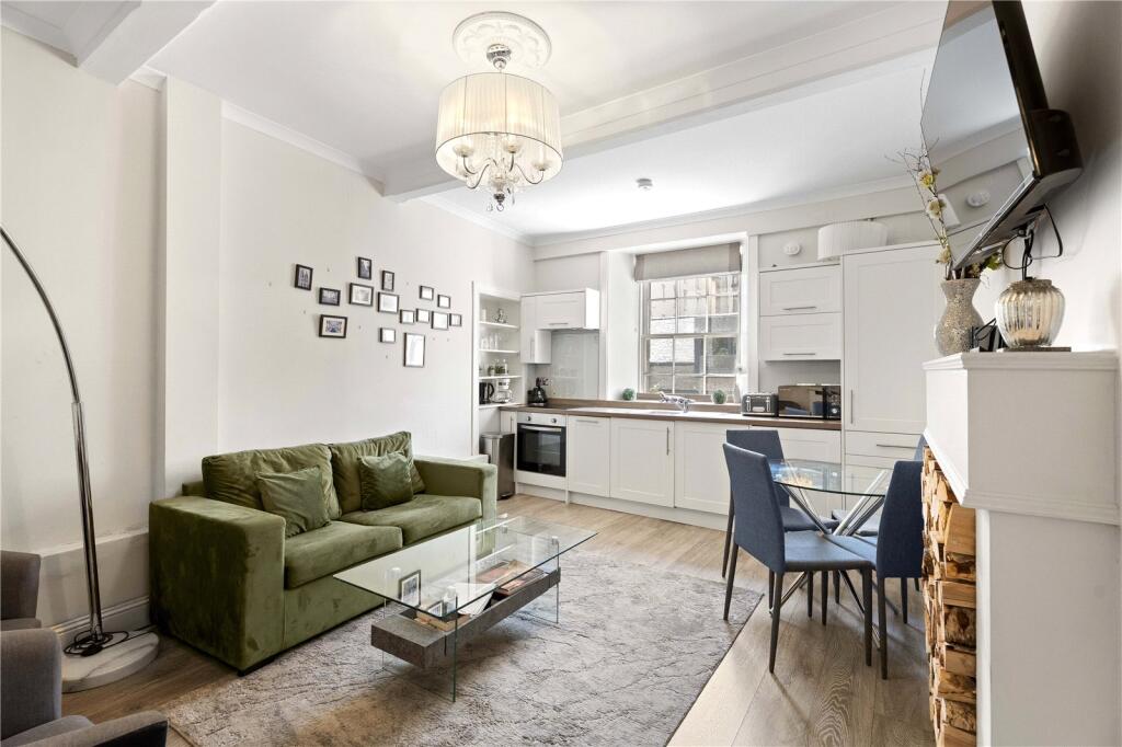 Apartment in Edinburgh, Abbeyhill, Old Town - View 4