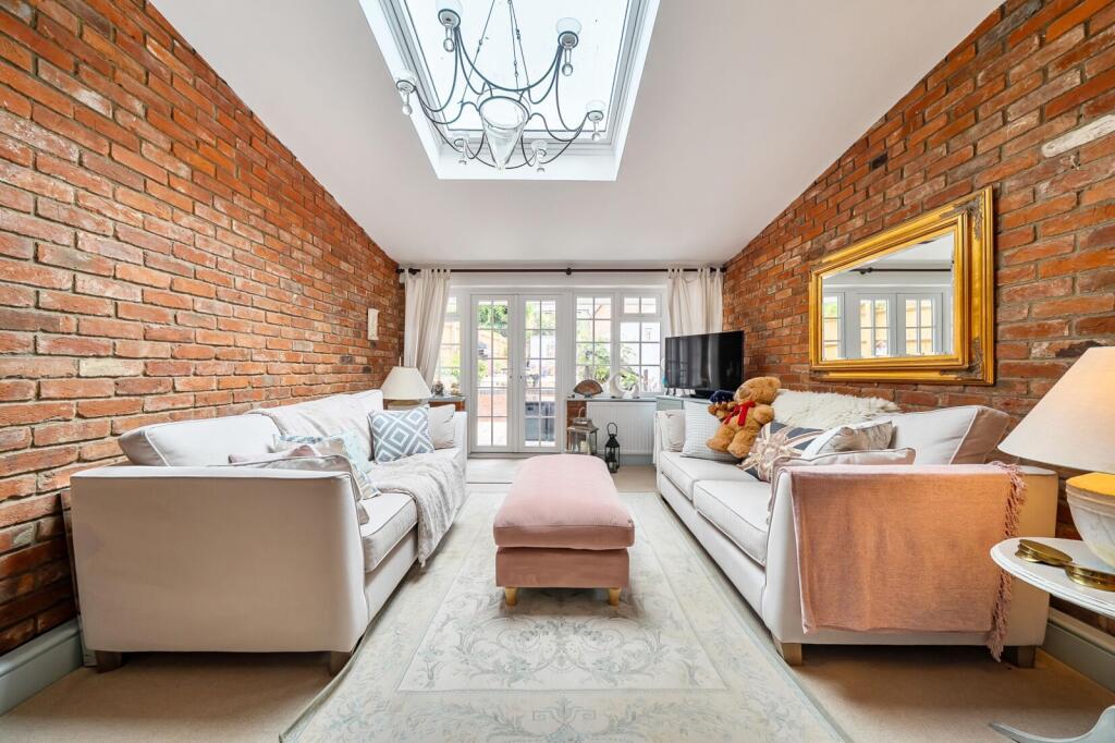 House in Abingdon, Caldecott - View 4
