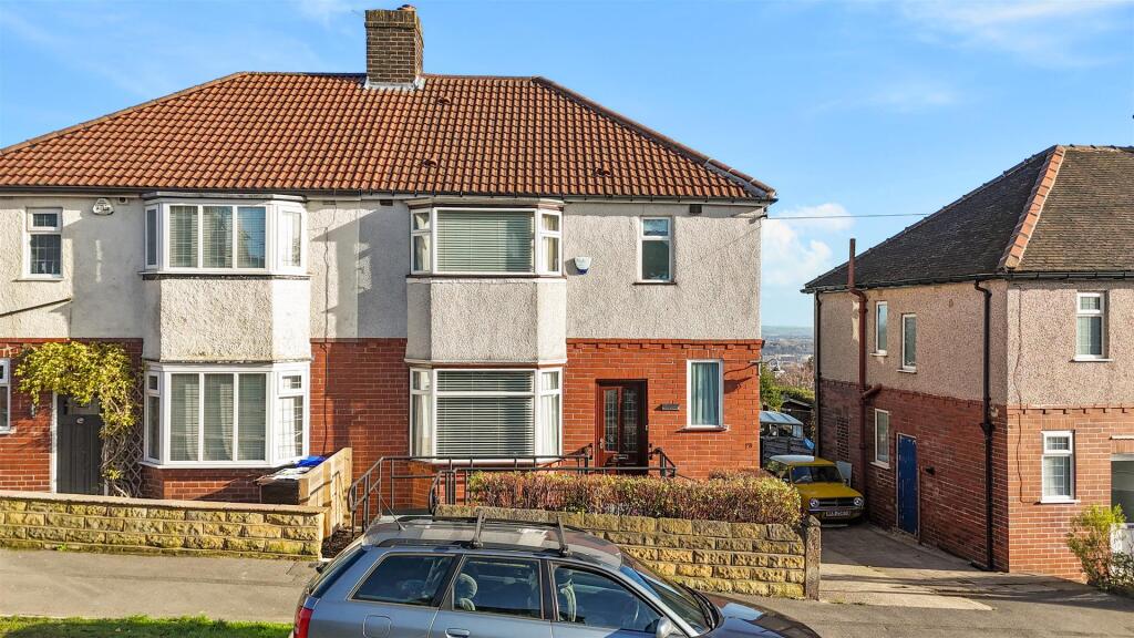 Main image of property: Ryegate Crescent, Crosspool