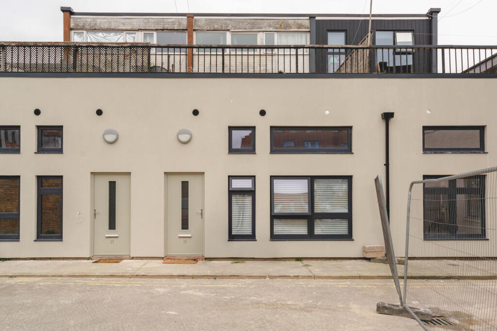 Catherine's Yard, Bedminster photo 4