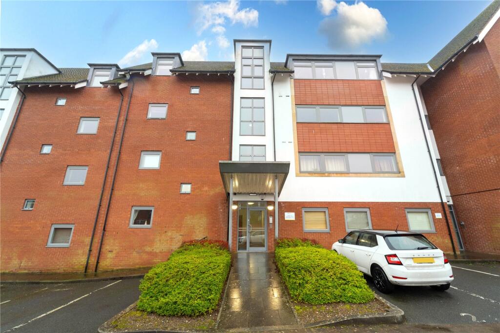 Main image of property: Griffin Close, Northfield, Birmingham, B31