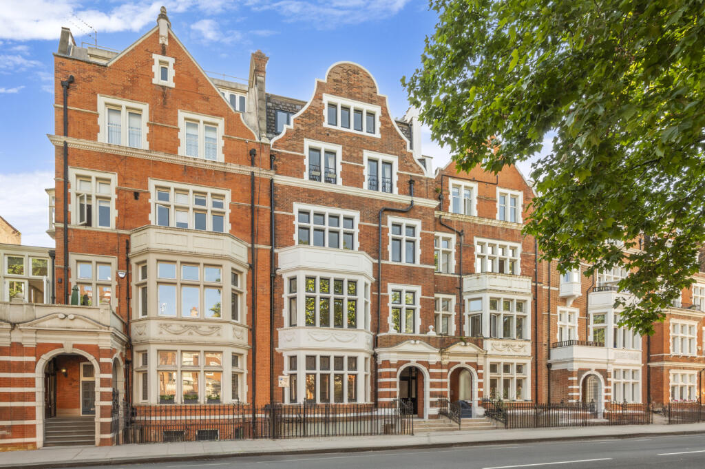 Main image of property: Palace Court, 
Notting Hill, W2