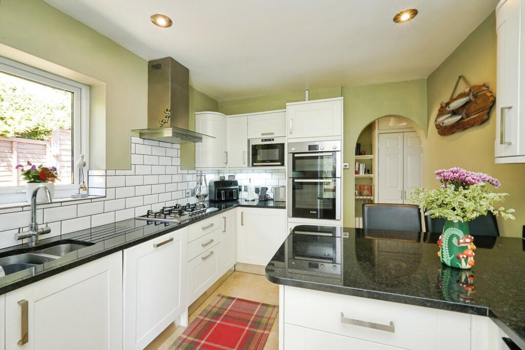 House in Canterbury - More