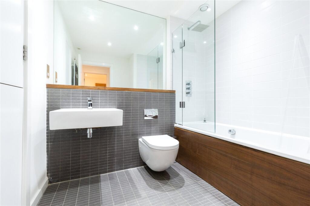 Apartment in London - View 4