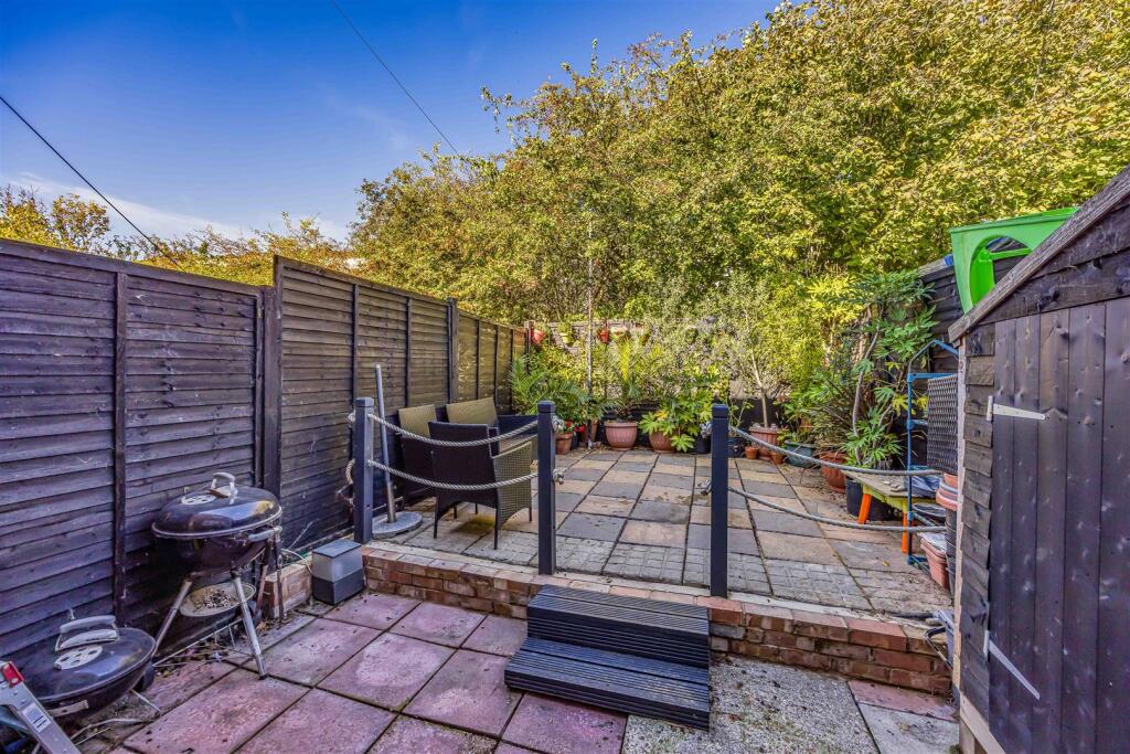 House in Portsmouth - View 4