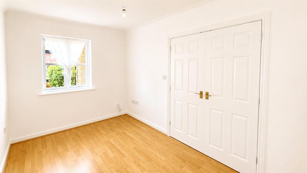 House in Ipswich - View 5