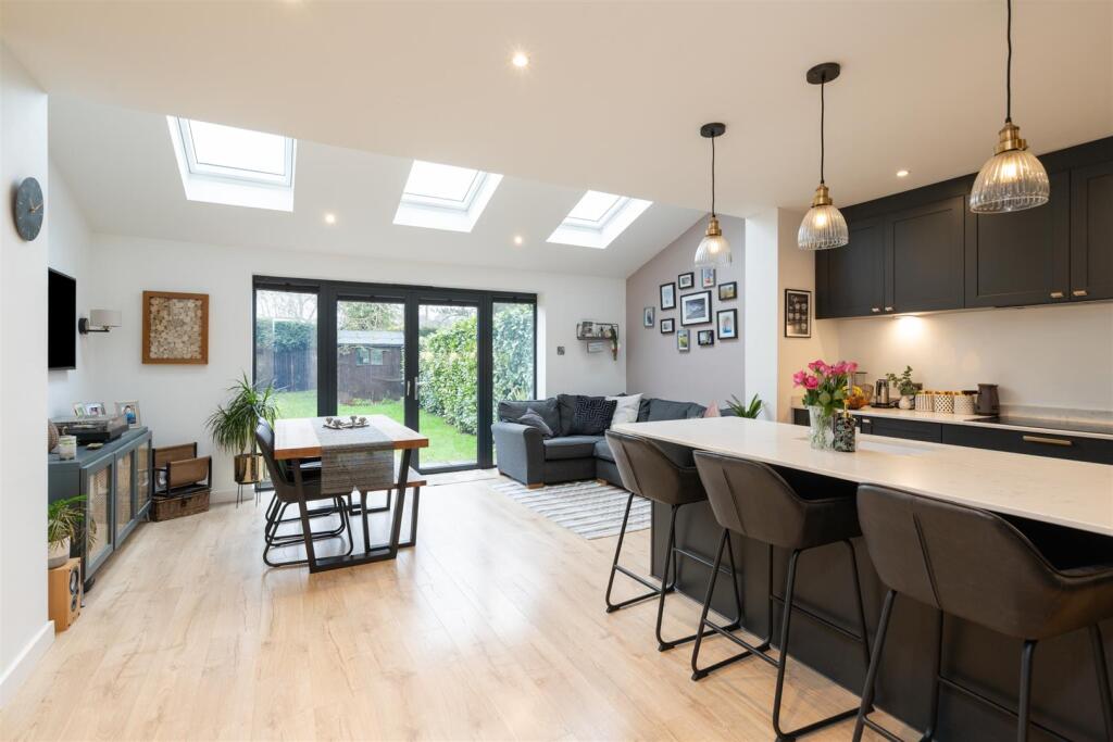 Kingswood Close, Lapworth, Solihull