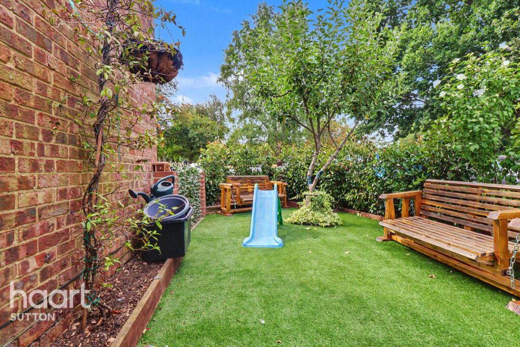 The Green, TADWORTH photo 4