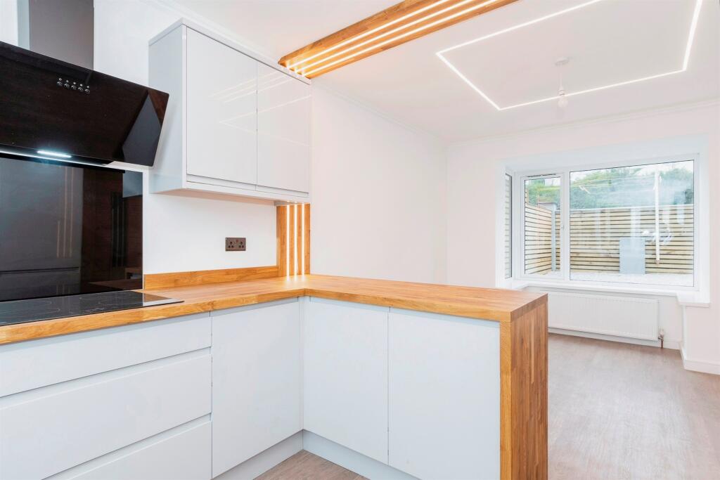 Wolseley Road, Plymouth - View 4