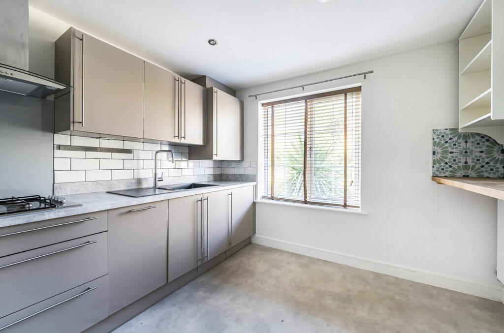 Fullbrook Avenue, Spencers Wood, Reading, Berkshire, RG7 photo 4