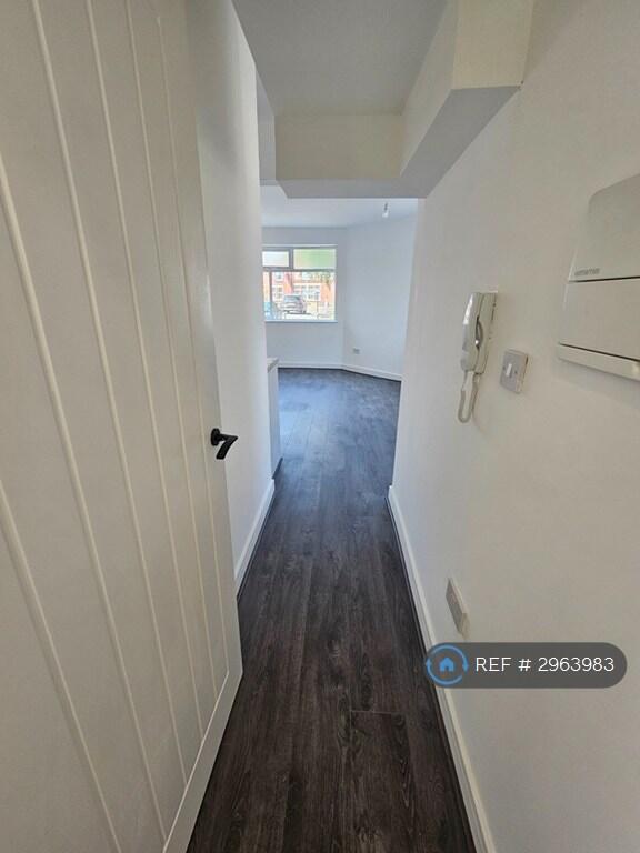 Apartment in Wigan - View 4