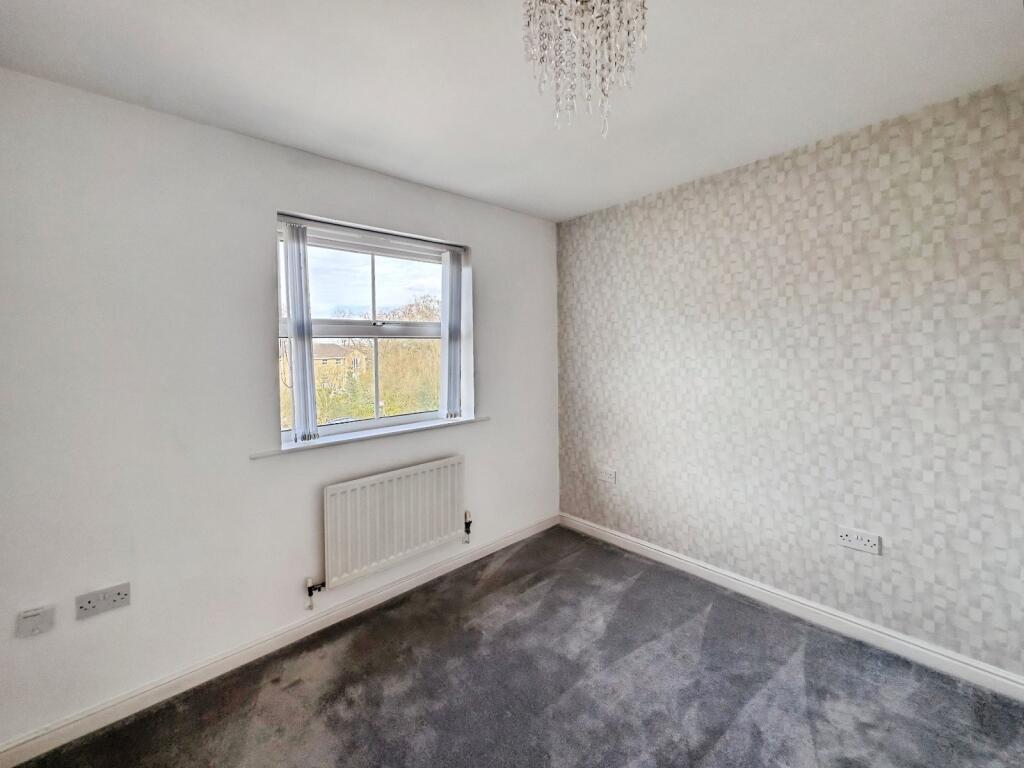Additional image 8 of Fearnley Croft, Gomersal, BD19