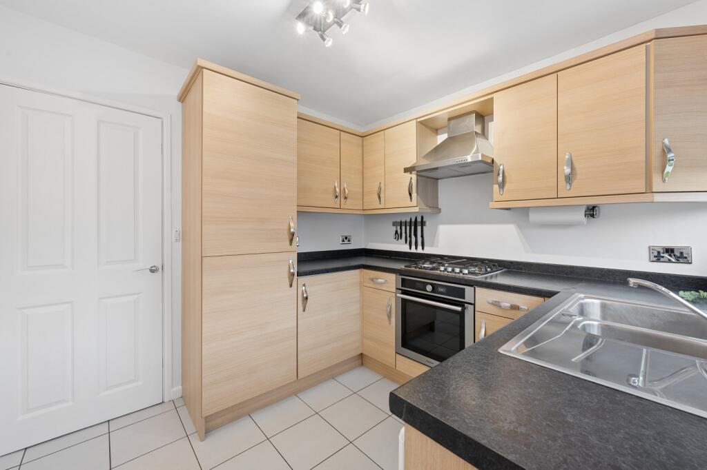House in St Helens, Billinge Chapel End - More