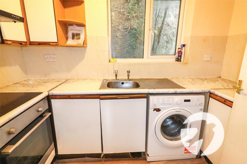 Apartment in Dartford - More