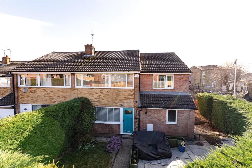 Main image of property: Fourlands Drive, Idle