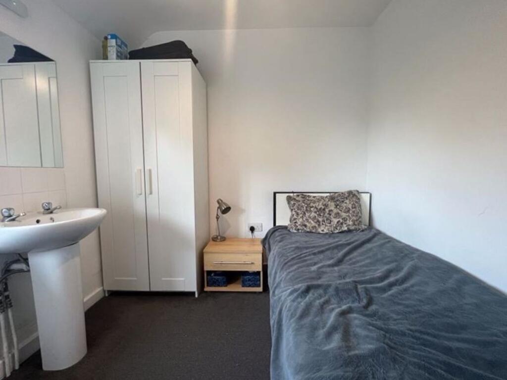 1 bedroom terraced house for rent