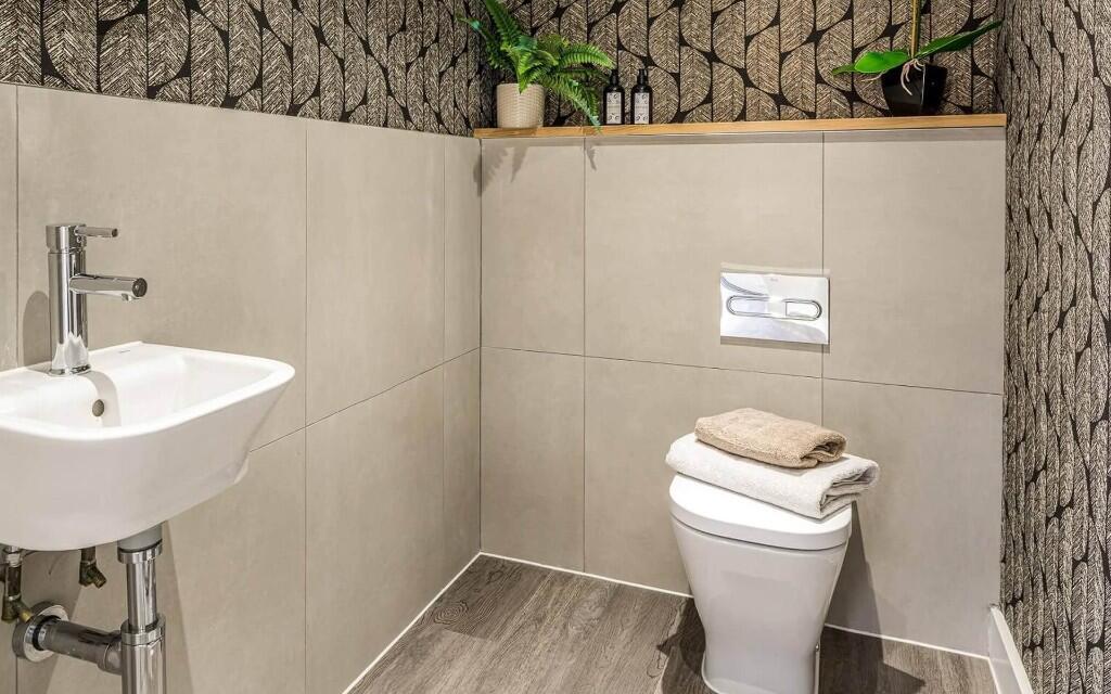 House in Walsall - View 5