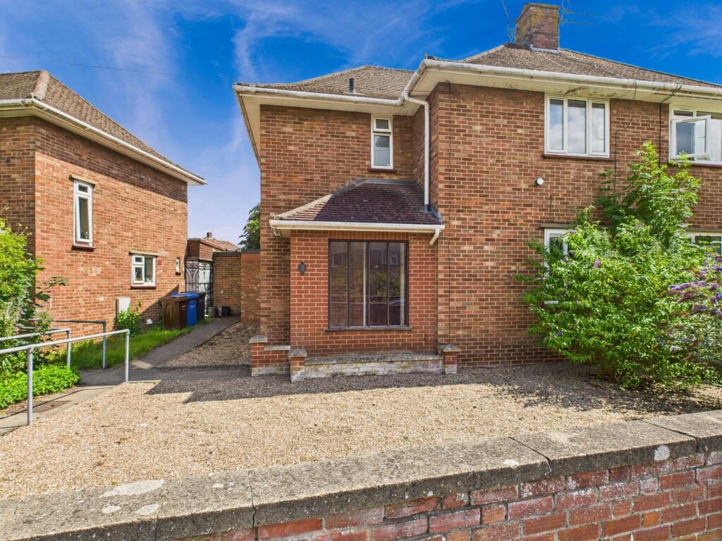 Main image of property: Wakefield Road