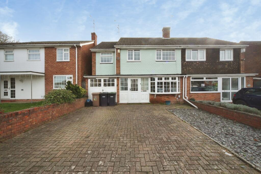 Main image of property: Torquay Drive, Luton