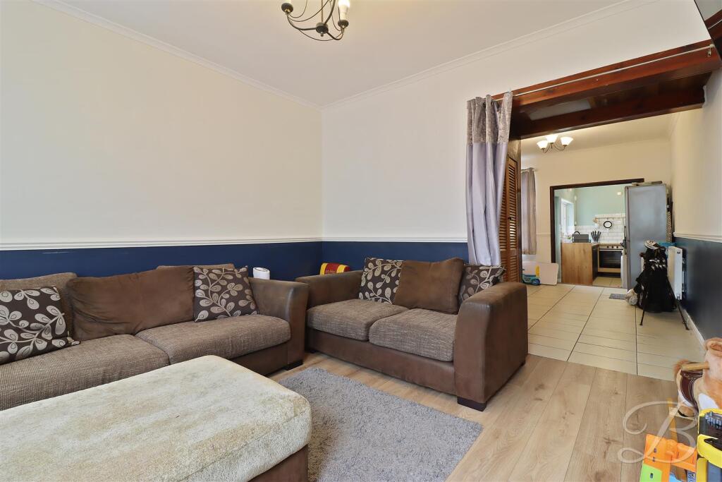 House in Sheffield - View 3