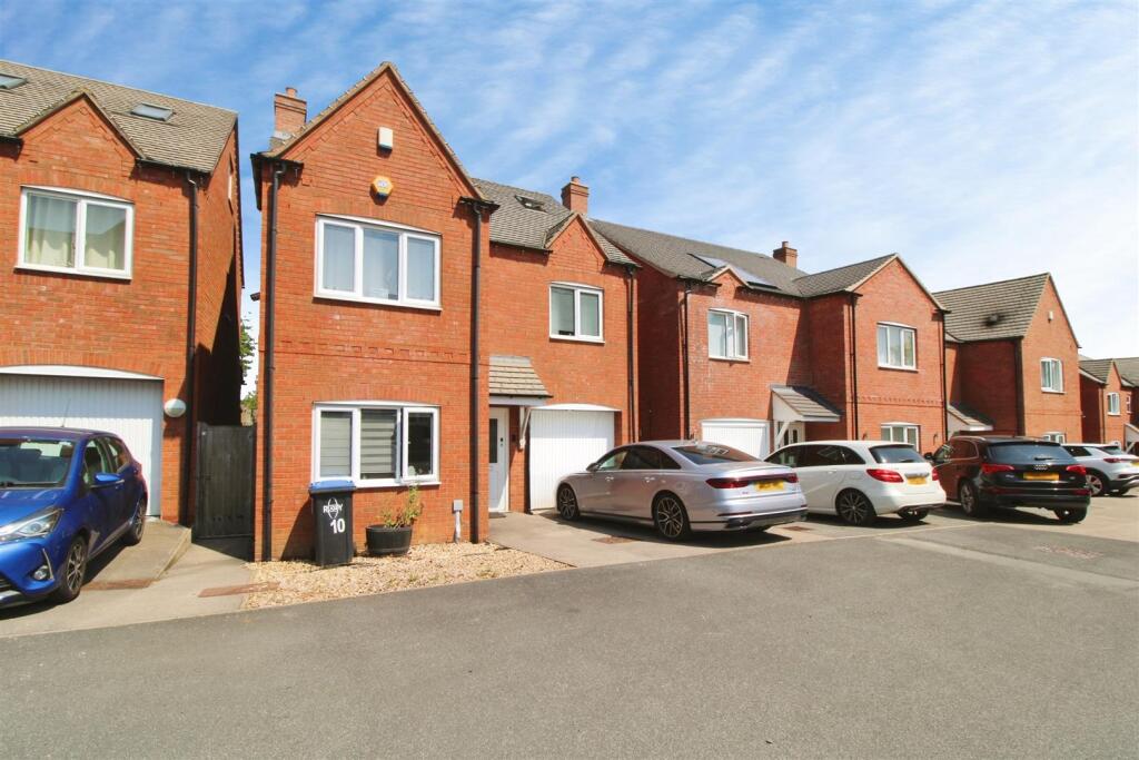 Main image of property: Windmill Close, Hillmorton, Rugby
