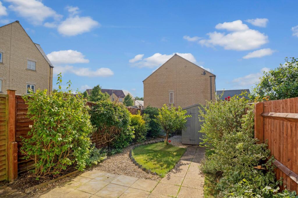 Lancaster Corner, Moreton-in-Marsh, Gloucestershire, GL56 photo 3