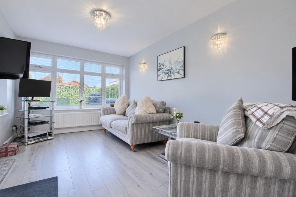 House in Ingleby Barwick, Sober Hall, Low Leven - View 4