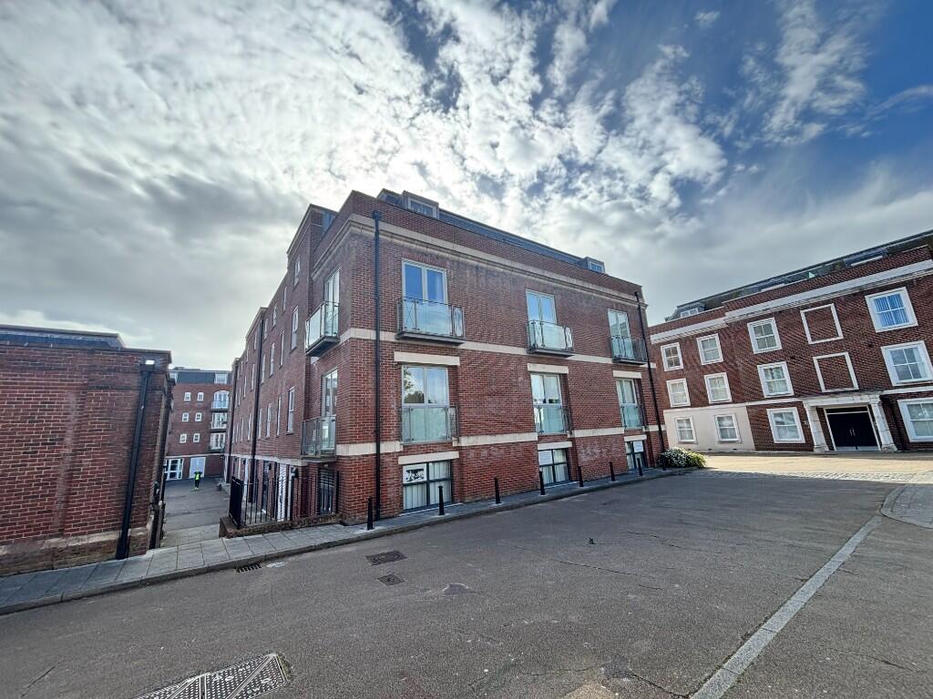 Main image of property: Salt Meat Lane, Gosport, Hampshire, PO12