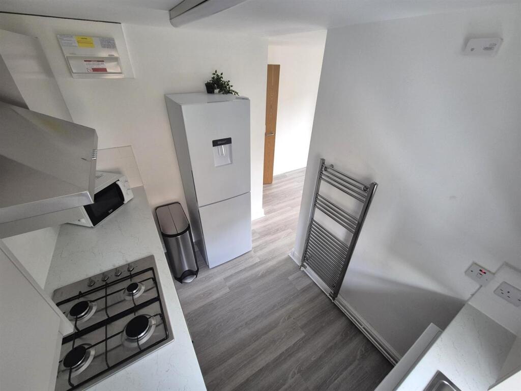 Apartment in Manchester, Whalley Range - More