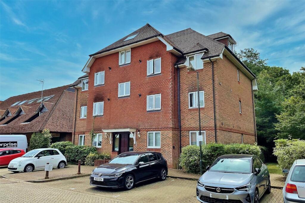 Main image of property: Maidenbower Square, Maidenbower, Crawley, West Sussex, RH10