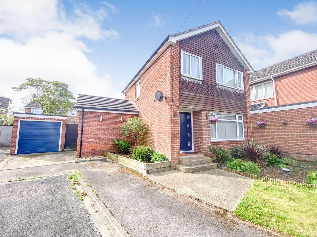 Main image of property: Osterley Close, Botley, SO30