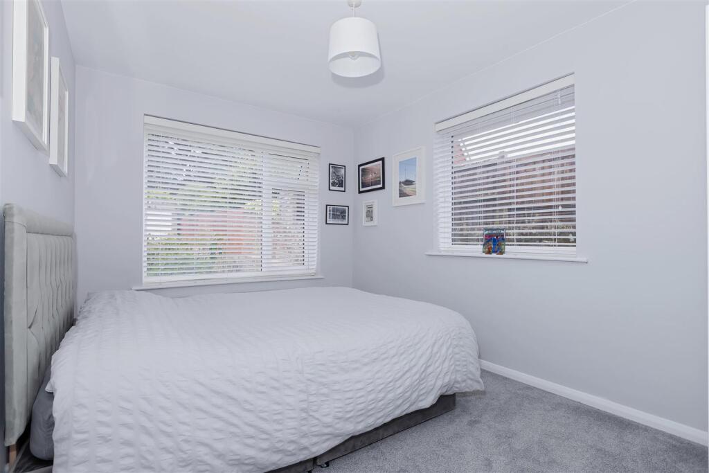 House in Worthing, West Sussex - View 5