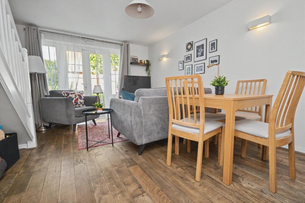 House in Salisbury - View 5