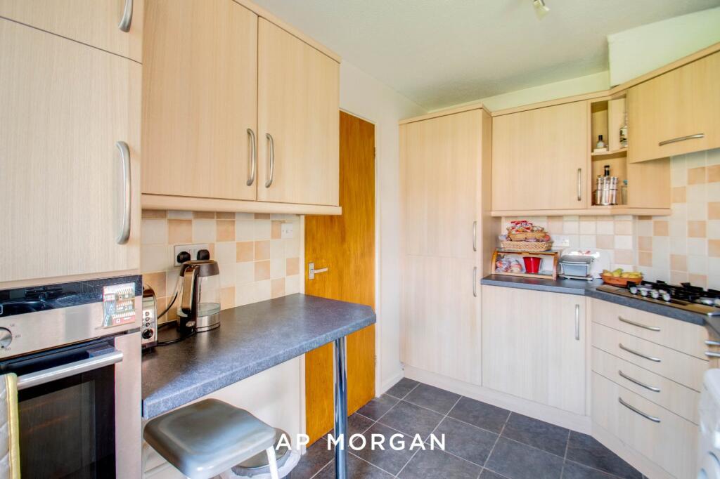 House in Redditch, Winyates Green - More