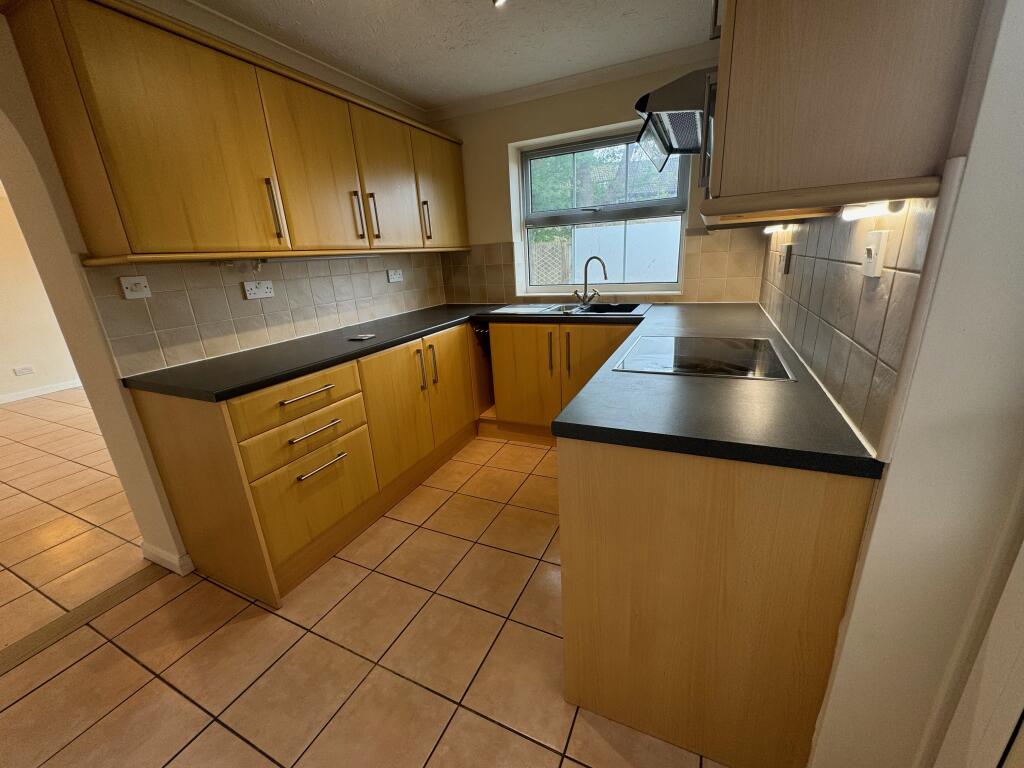 House in Southampton - More