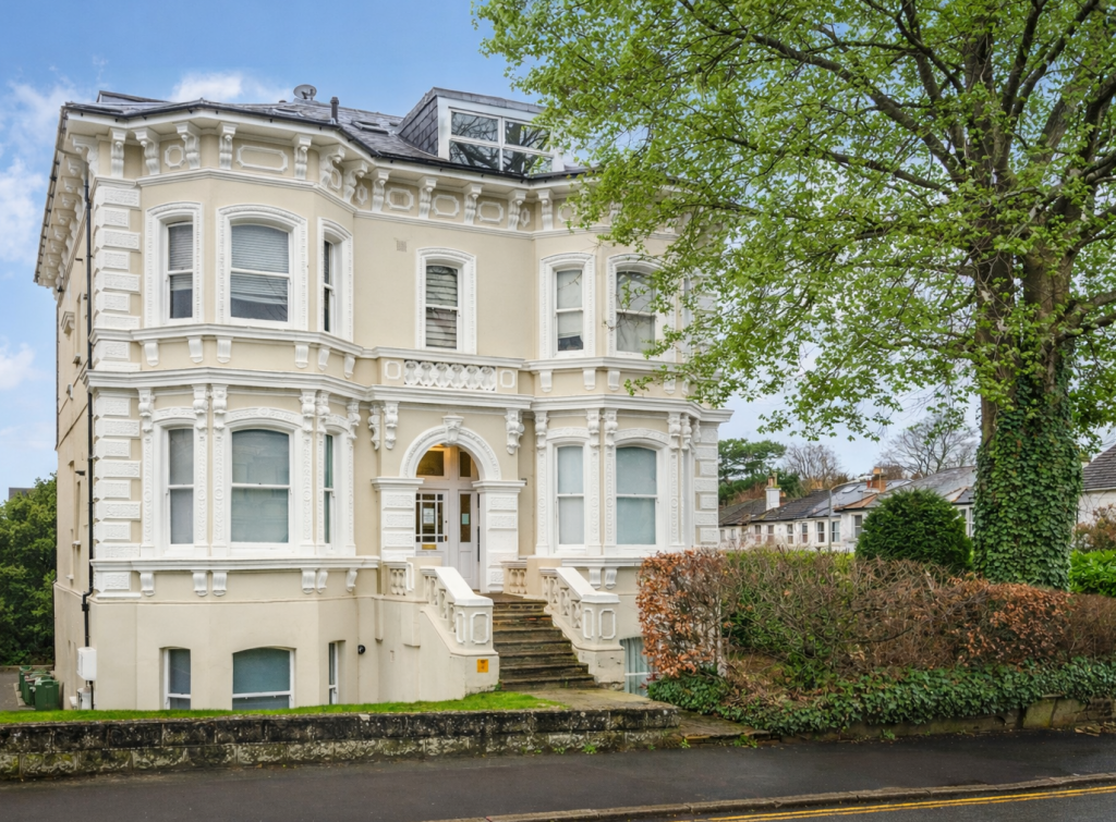 Main image of property: Grosvenor Court, 55, Upper Grosvenor Road, Tunbridge Wells