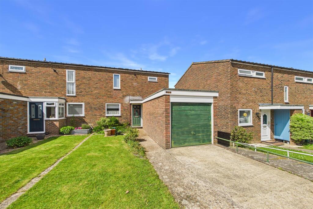 Main image of property: Falkland Road, Basingstoke