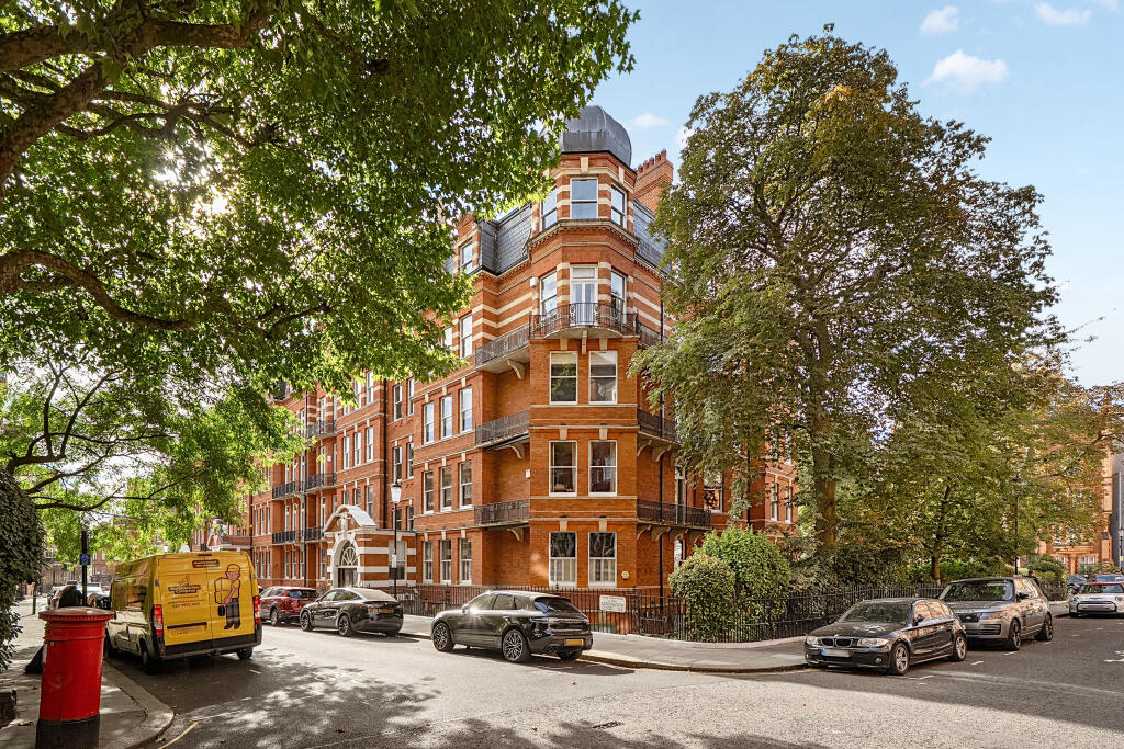 Main image of property: Kensington Court, London, W8