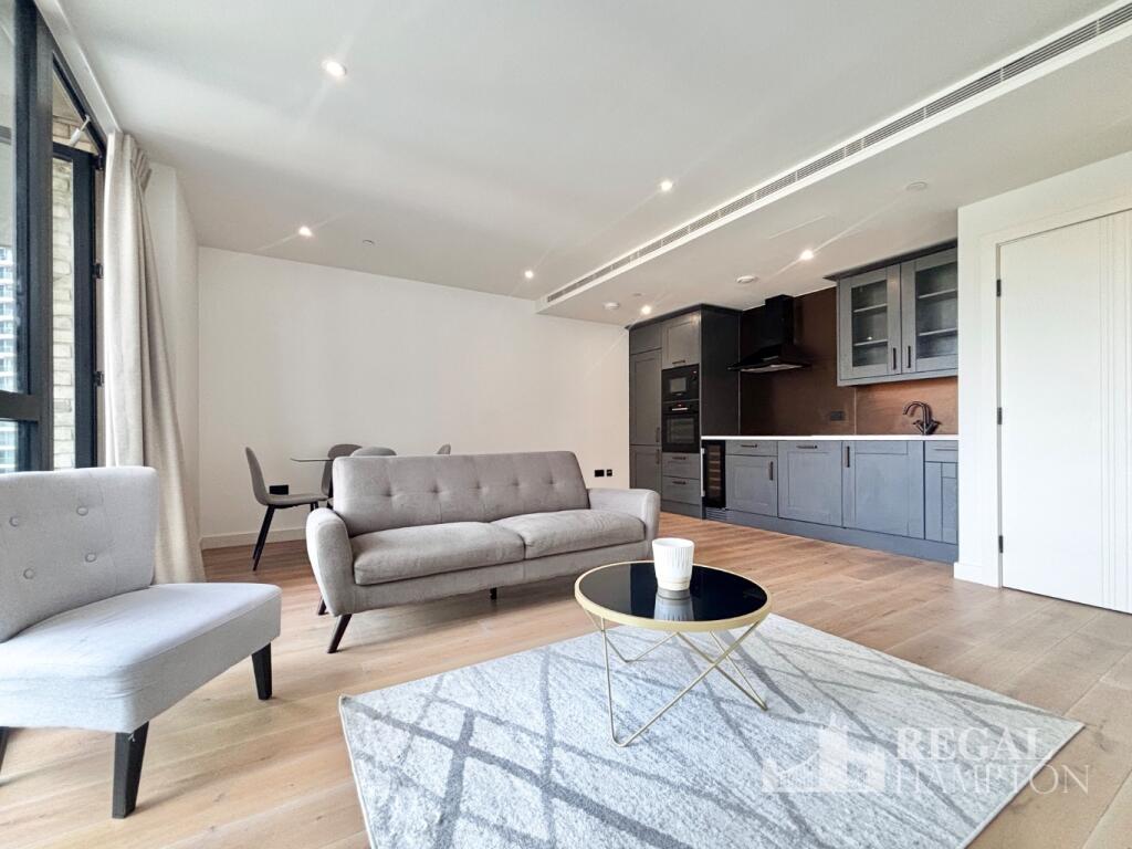 Main image of property: Emery way london, Tower Hamlet, London, E1W