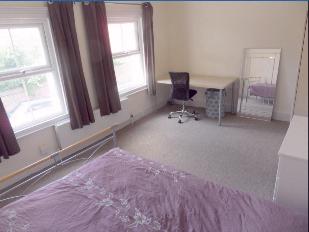 House in Reading - View 5
