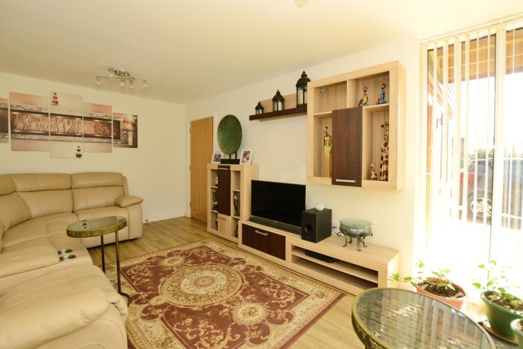 Merlin Court, Folkestone, Kent, CT18 photo 4