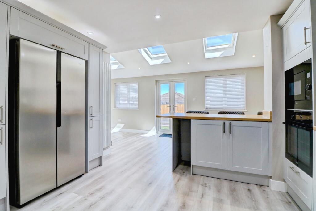 House in Durham - View 4