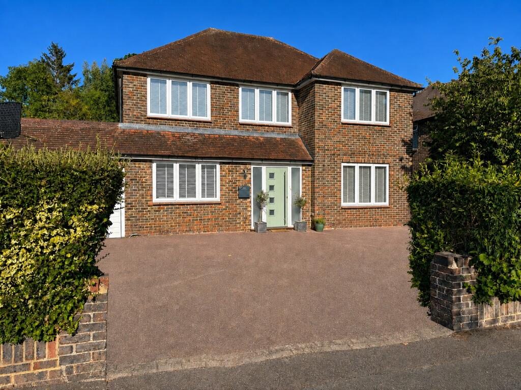 Main image of property: HORSELL
