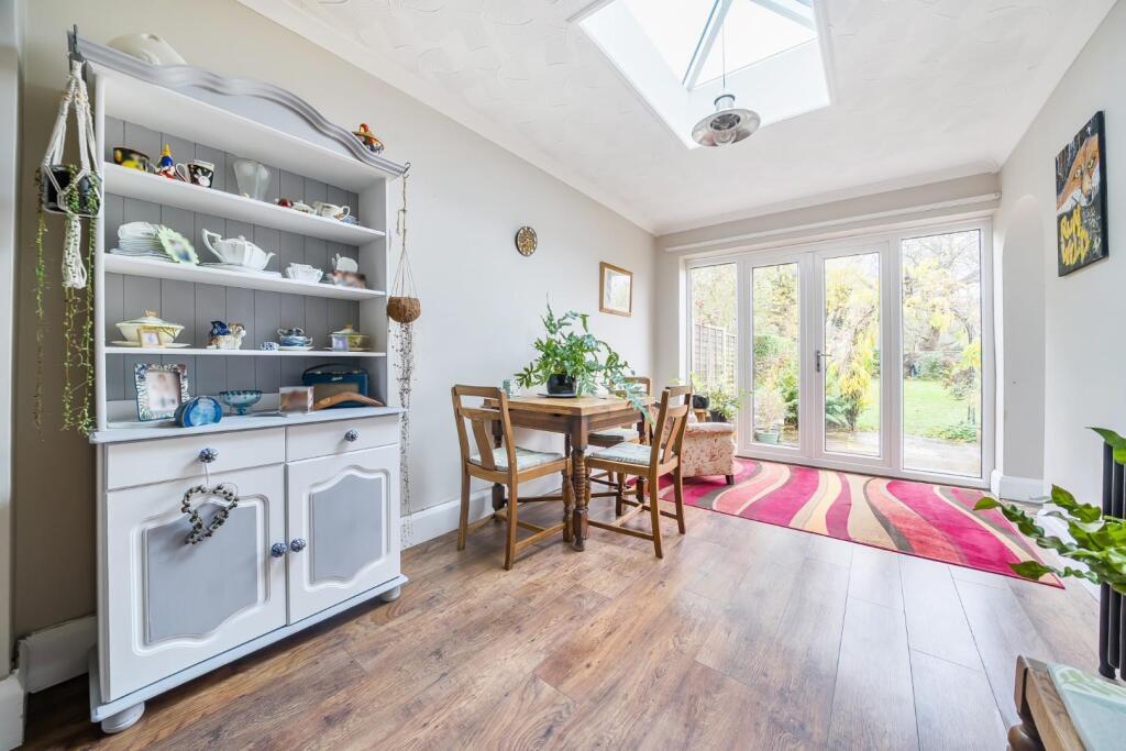 House in Havant, Hampshire - View 4