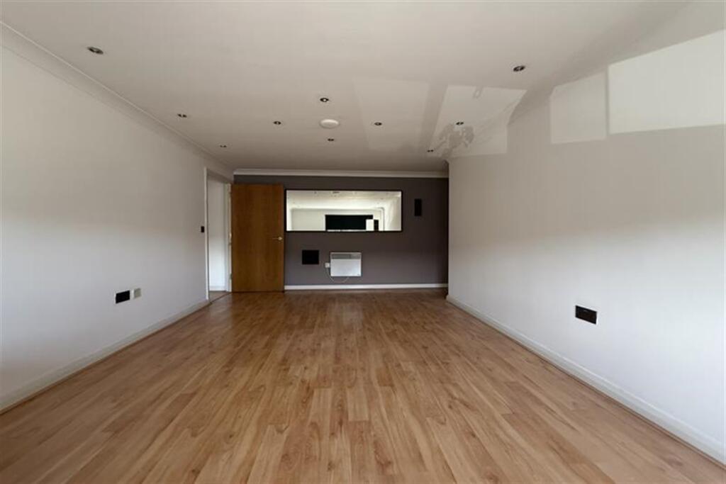 Apartment in Braintree, Cressing - View 4