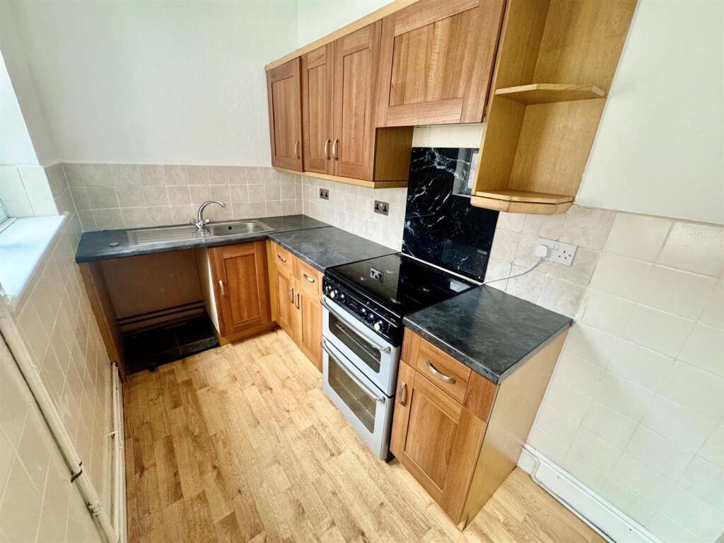 House in Scarborough, Falsgrave - View 4