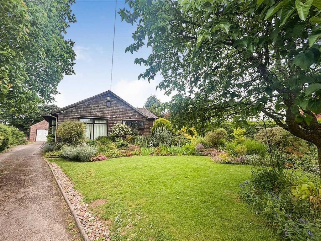 3 Bedroom Bungalow in NG12 4FS