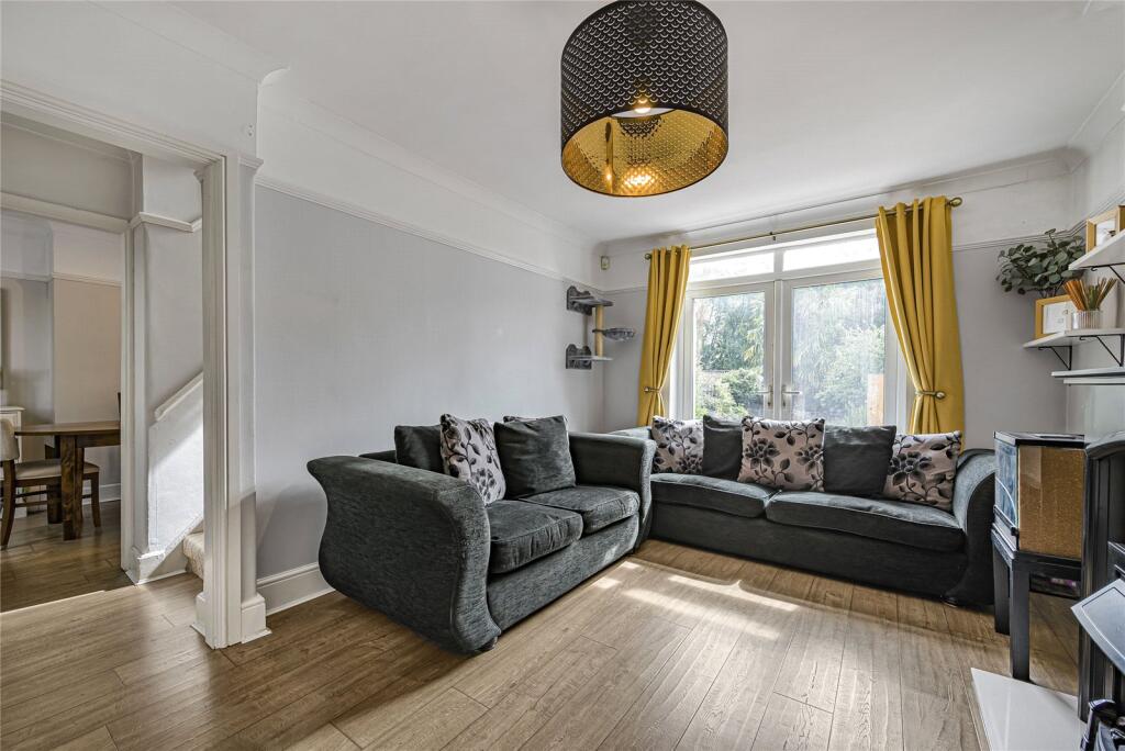 House in Dartford - View 2