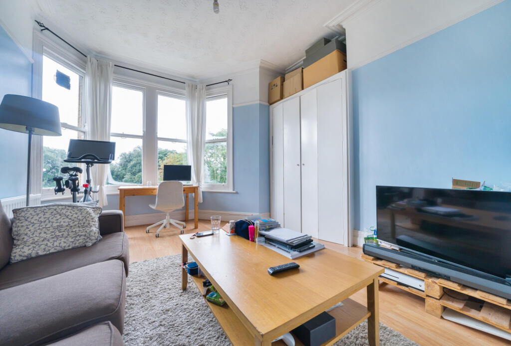 Apartment in Bristol, Cliftonwood, Hotwells - View 2